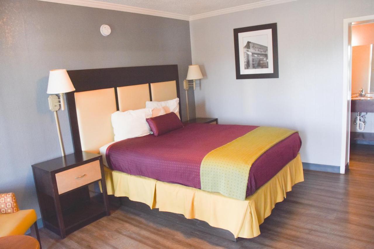 Lake Marion Inn Santee Ngoại thất bức ảnh
